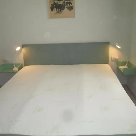 Accommodatie bij particulieren Appartments With Breakfast 