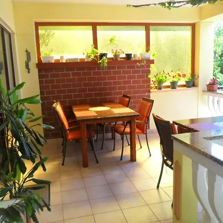 Appartments With Breakfast 