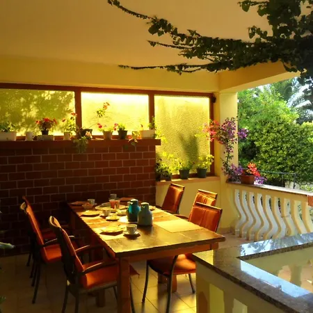 منزل للإقامة Appartments With Breakfast 